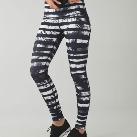 lululemon athletica Wunder Under Shady Palms Leggings - Picture 1 of 3